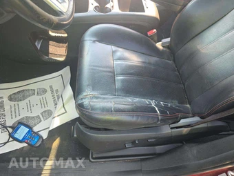 2017 Dodge Grand Caravan GT 121.2" WB - miniatura 23