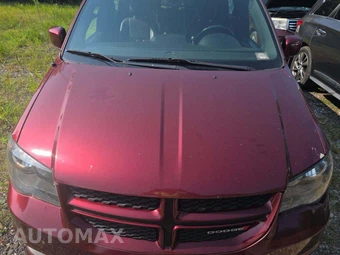 2017 Dodge Grand Caravan GT 121.2" WB - miniatura 24