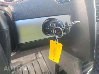 2017 Dodge Grand Caravan GT 121.2" WB - miniatura 5