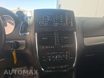 2017 Dodge Grand Caravan GT 121.2" WB - miniatura 7