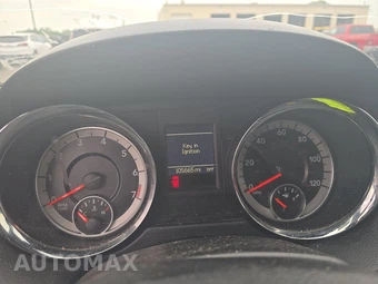 2017 Dodge Grand Caravan GT 121.2" WB – miniatura 12