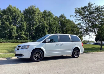 2017 Dodge Grand Caravan GT 121.2" WB - samochód z USA z aukcji Manheim, oferta Kup Teraz w AUTOMAX