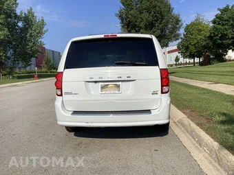 2017 Dodge Grand Caravan GT 121.2" WB - miniatura 14