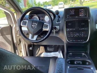 2017 Dodge Grand Caravan GT 121.2" WB - miniatura 16