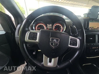 2017 Dodge Grand Caravan GT 121.2" WB - miniatura 10