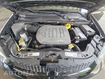 2017 Dodge Grand Caravan GT 121.2" WB - miniatura 16