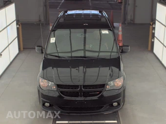 2017 Dodge Grand Caravan GT 121.2" WB - miniatura 2