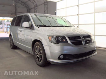 2017 Dodge Grand Caravan GT 121.2" WB - miniatura 3
