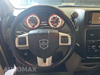 2017 Dodge Grand Caravan SE 121.2" WB - miniatura 10