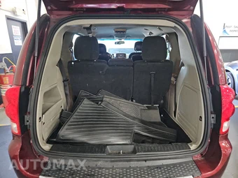 2017 Dodge Grand Caravan SE 121.2" WB - miniatura 18