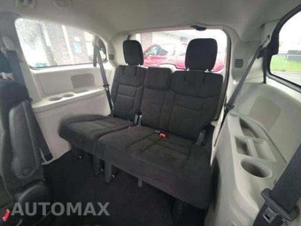 2017 Dodge Grand Caravan SE 121.2" WB - miniatura 14