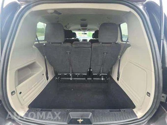 2017 Dodge Grand Caravan SE 121.2" WB - miniatura 15