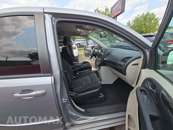 2017 Dodge Grand Caravan SE 121.2" WB - miniatura 19
