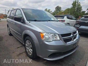 2017 Dodge Grand Caravan SE 121.2" WB - miniatura 4
