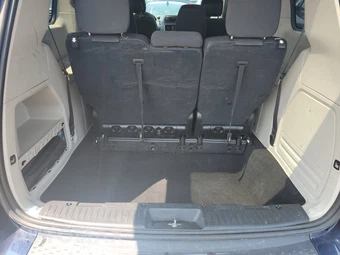 2017 Dodge Grand Caravan SE 121.2" WB - miniatura 16