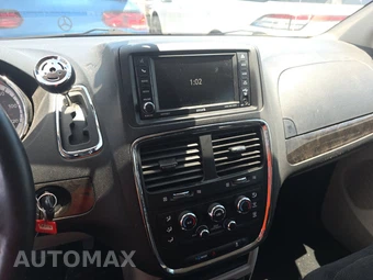 2017 Dodge Grand Caravan SE 121.2" WB - miniatura 11