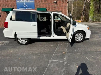 2017 Dodge Grand Caravan SE 121.2" WB - miniatura 18