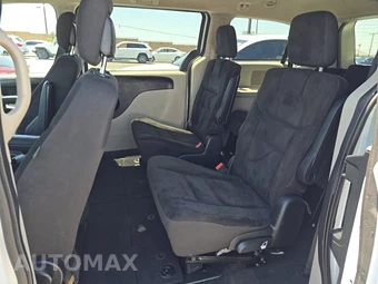 2017 Dodge Grand Caravan SE 121.2" WB - miniatura 13