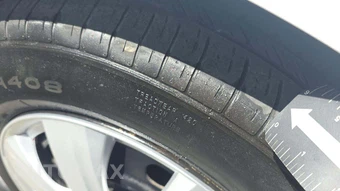2017 Dodge Grand Caravan SE 121.2" WB - miniatura 34