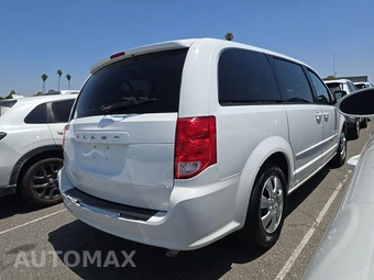 2017 Dodge Grand Caravan SE 121.2" WB - miniatura 4