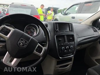 2017 Dodge Grand Caravan SE 121.2" WB - miniatura 11