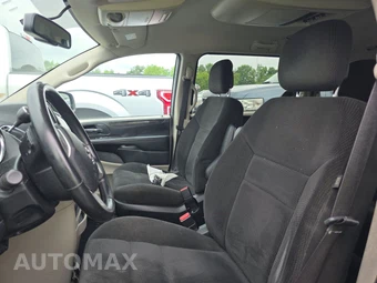 2017 Dodge Grand Caravan SE 121.2" WB - miniatura 7