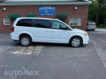 2017 Dodge Grand Caravan SE 121.2" WB - miniatura 14