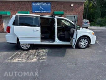 2017 Dodge Grand Caravan SE 121.2" WB - miniatura 16