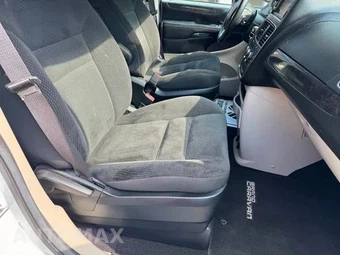 2017 Dodge Grand Caravan SE 121.2" WB - miniatura 19