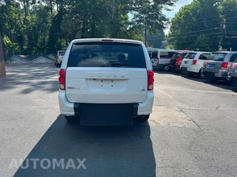 2017 Dodge Grand Caravan SE 121.2" WB - miniatura 4