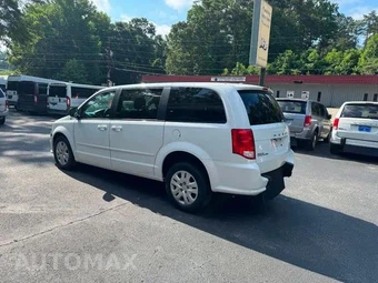 2017 Dodge Grand Caravan SE 121.2" WB - miniatura 6
