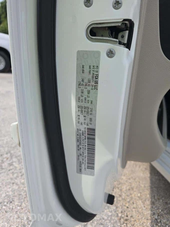 2017 Dodge Grand Caravan SE 121.2" WB - miniatura 5