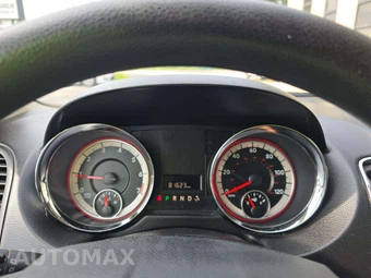 2017 Dodge Grand Caravan SE 121.2" WB - miniatura 9