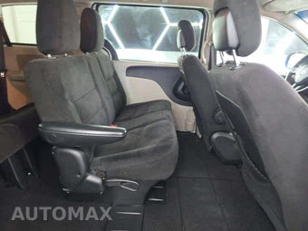2017 Dodge Grand Caravan SE 121.2" WB - miniatura 17