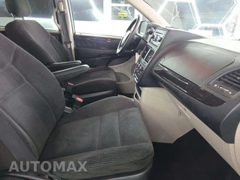 2017 Dodge Grand Caravan SE 121.2" WB - miniatura 19