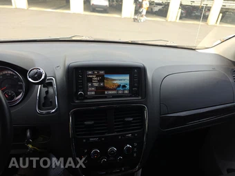 2017 Dodge Grand Caravan SE 121.2" WB - miniatura 11