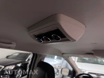 2017 Dodge Grand Caravan SE 121.2" WB - miniatura 20