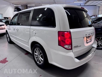 2017 Dodge Grand Caravan SE 121.2" WB - miniatura 5