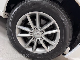2017 Dodge Grand Caravan SE 121.2" WB - miniatura 9