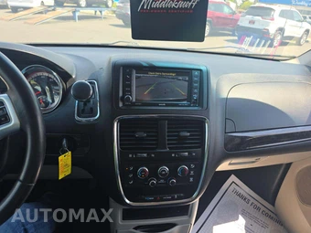 2017 Dodge Grand Caravan SE 121.2" WB - miniatura 7