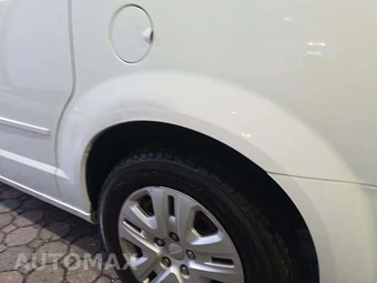 2017 Dodge Grand Caravan SE 121.2" WB - miniatura 24