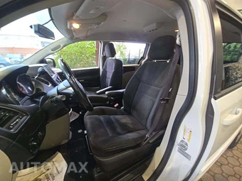 2017 Dodge Grand Caravan SE 121.2" WB - miniatura 6