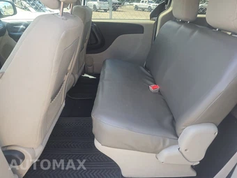 2017 Dodge Grand Caravan SE 121.2" WB - miniatura 13