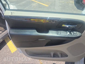 2017 Dodge Grand Caravan SE 121.2" WB - miniatura 9
