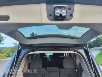 2017 Dodge Grand Caravan SE 121.2" WB - miniatura 10
