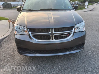 2017 Dodge Grand Caravan SE 121.2" WB - miniatura 17