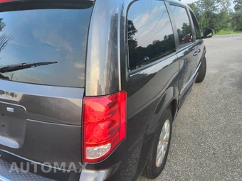 2017 Dodge Grand Caravan SE 121.2" WB - miniatura 33