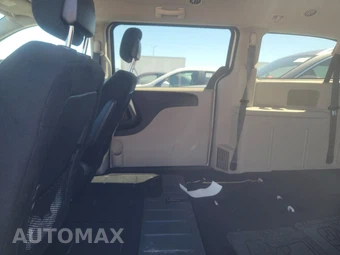 2017 Dodge Grand Caravan SE 121.2" WB - miniatura 13