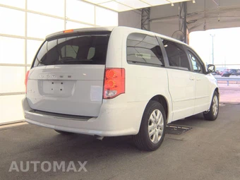 2017 Dodge Grand Caravan SE 121.2" WB - miniatura 4
