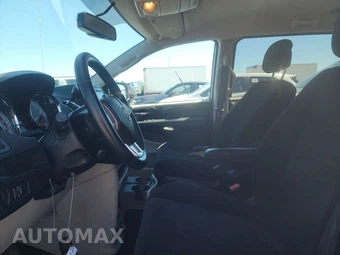 2017 Dodge Grand Caravan SE 121.2" WB - miniatura 7